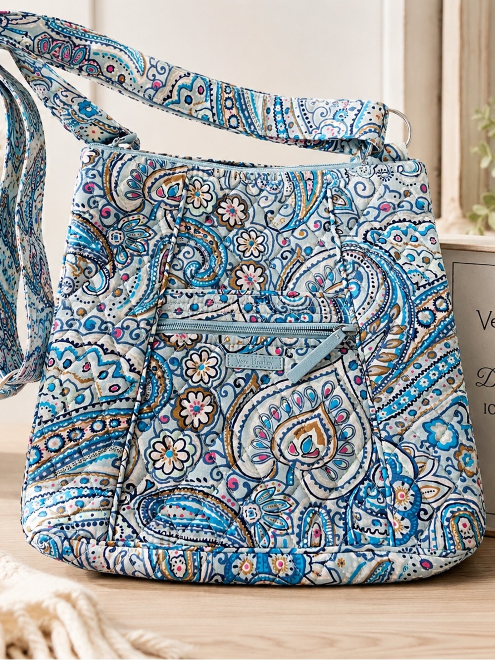 Vera Bradley Daisy Paisley Iconic Hipster Crossbody